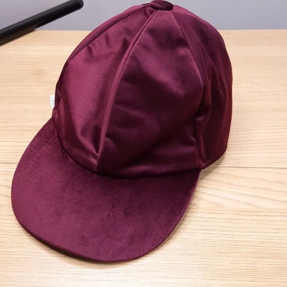 SURELL Womens Hat Burgundy Velvet Baseball Cap Luxury Bordeux $100